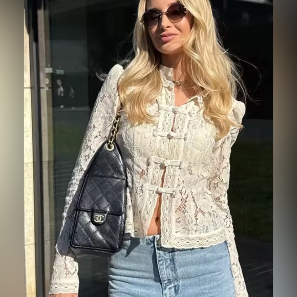 Viral Tula Lace Blouse Elegant Cream Lace Women Top - Picture 2 of 6